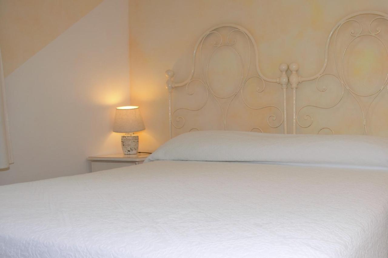 Hotel Sa Cralla Виласимиус Екстериор снимка